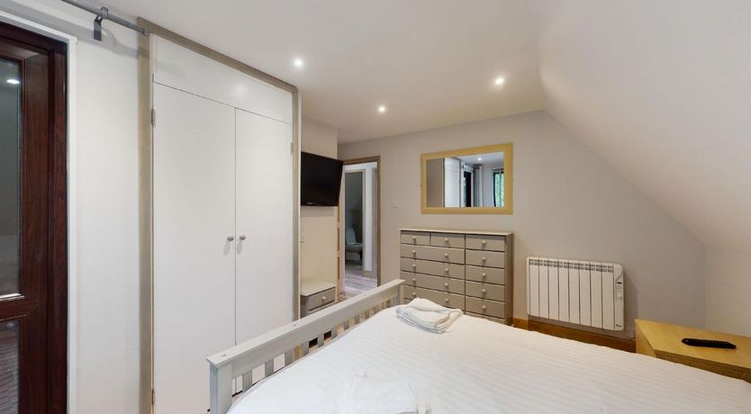 Photo of 48 Trevithick Court, Tolroy Manor