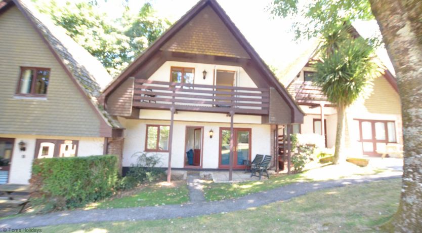 Photo of 87 Strawberry Hill, Tolroy Manor