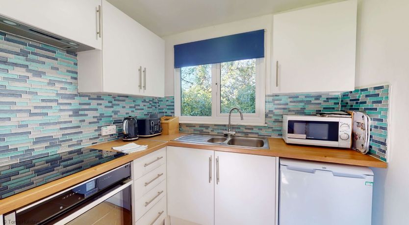 Photo of 87 Strawberry Hill, Tolroy Manor