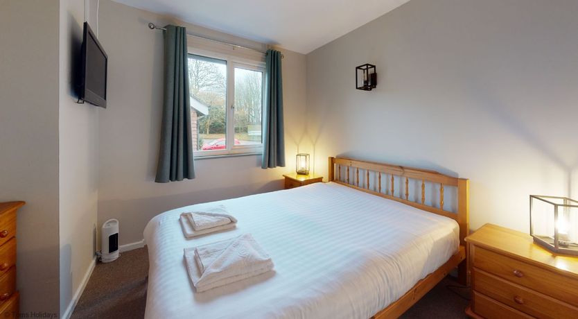 Photo of 45 Strawberry Hill, Tolroy Manor