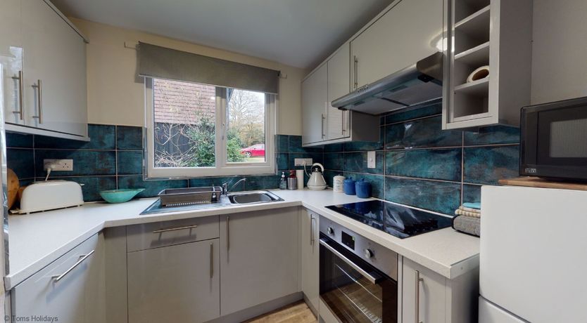 Photo of 45 Strawberry Hill, Tolroy Manor