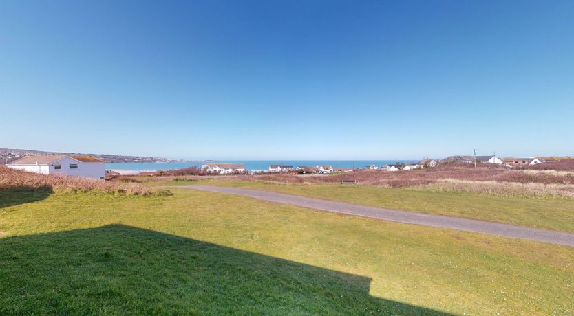 Photo of B04 Beachcroft (B4), Riviere Towans