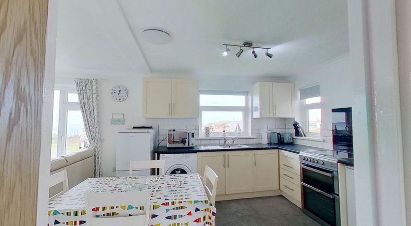 Photo of B04 Beachcroft (B4), Riviere Towans