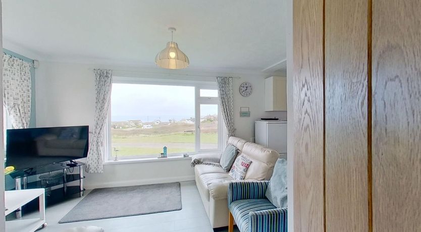 Photo of B04 Beachcroft (B4), Riviere Towans