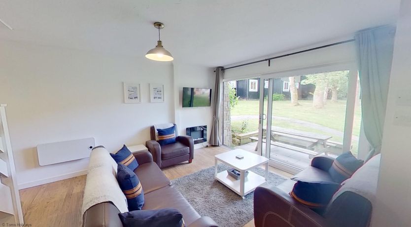 Photo of 88 Strawberry Hill, Tolroy Manor