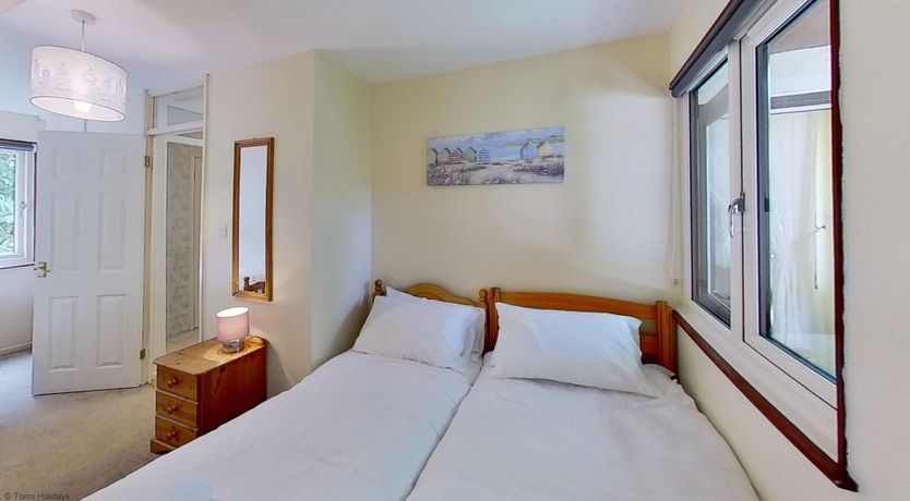 Photo of 88 Strawberry Hill, Tolroy Manor