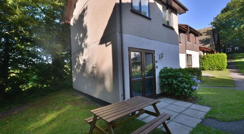 Photo of 82 Strawberry Hill, Tolroy Manor