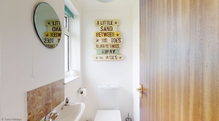 Photo of B37 Ebb Tide, Riviere Towans