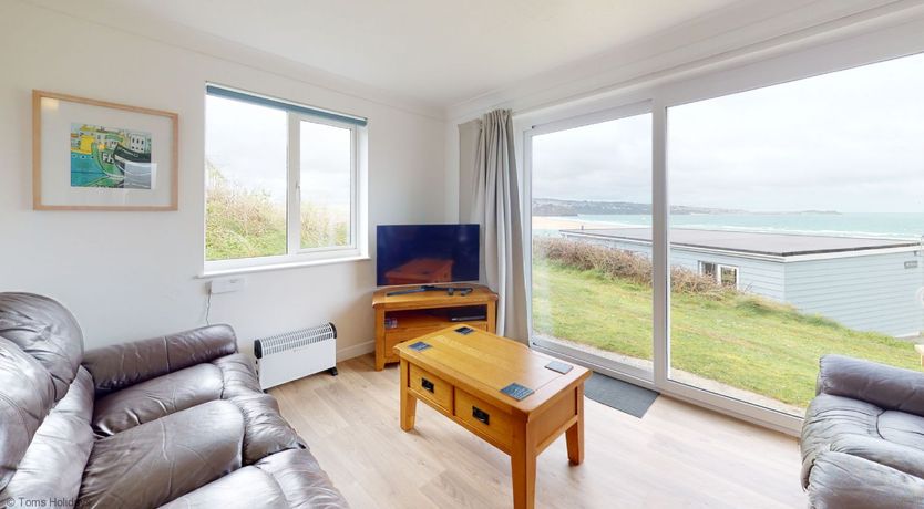 Photo of B37 Ebb Tide, Riviere Towans