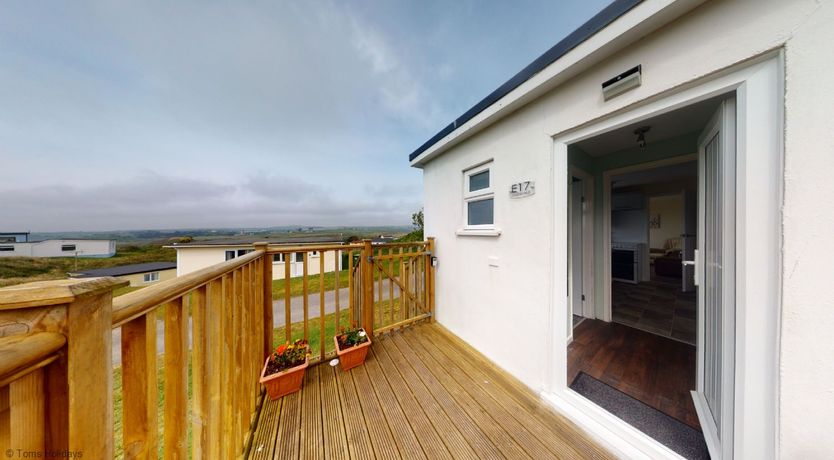 Photo of E17 Glenvale, Riviere Towans