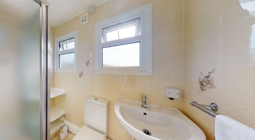 Photo of B42 Shilly Chalet, Riviere Towans
