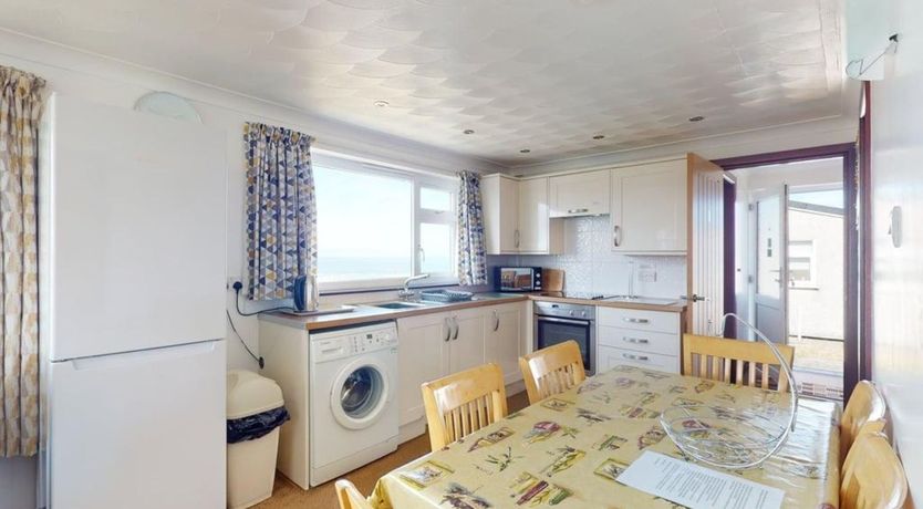 Photo of B34 Menadarva, Riviere Towans