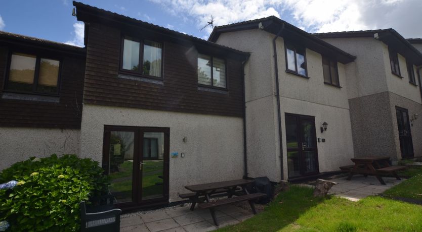 Photo of 35 Strawberry Hill, Tolroy Manor