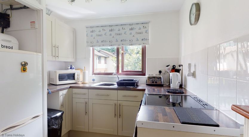 Photo of 35 Strawberry Hill, Tolroy Manor