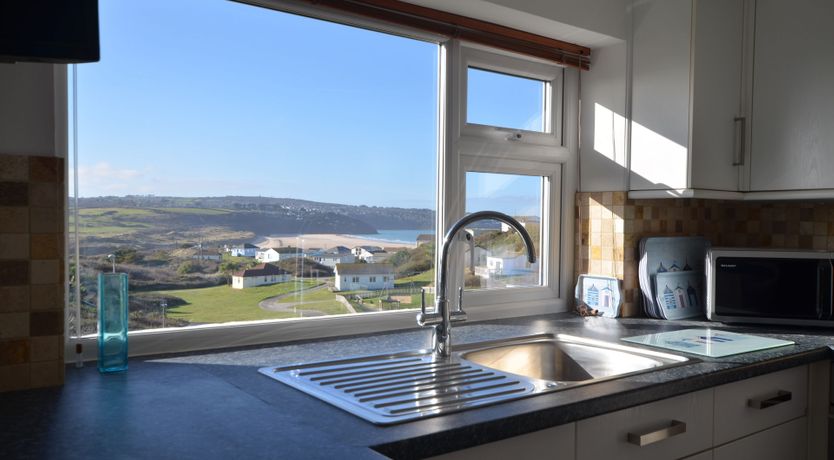 Photo of E29 Bonnie Bank, Riviere Towans