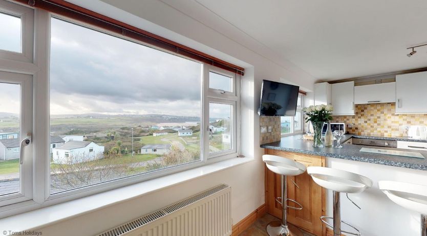 Photo of E29 Bonnie Bank, Riviere Towans