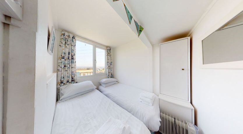 Photo of E43 Montclare, Riviere Towans