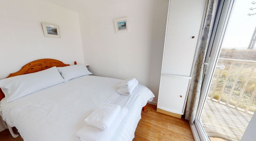 Photo of E43 Montclare, Riviere Towans