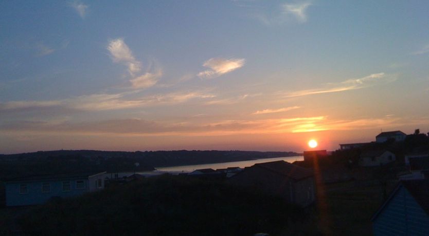 Photo of E28 HI-Up, Riviere Towans