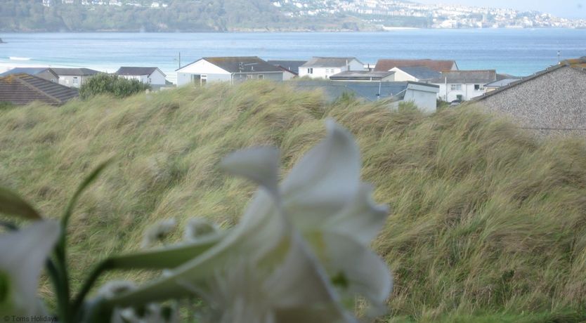 Photo of E28 HI-Up, Riviere Towans