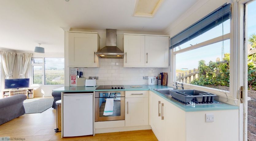 Photo of E28 HI-Up, Riviere Towans