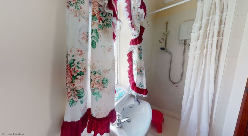 Photo of D53 Bide A Wee, Riviere Towans