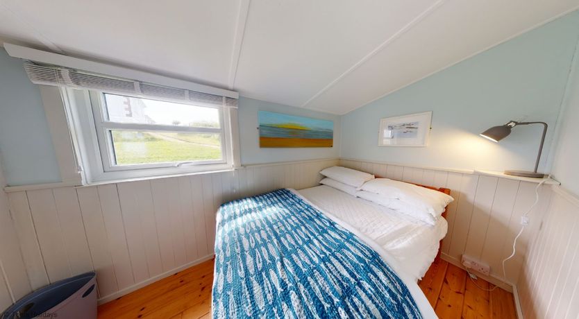 Photo of E23 Porthpean, Riviere Towans