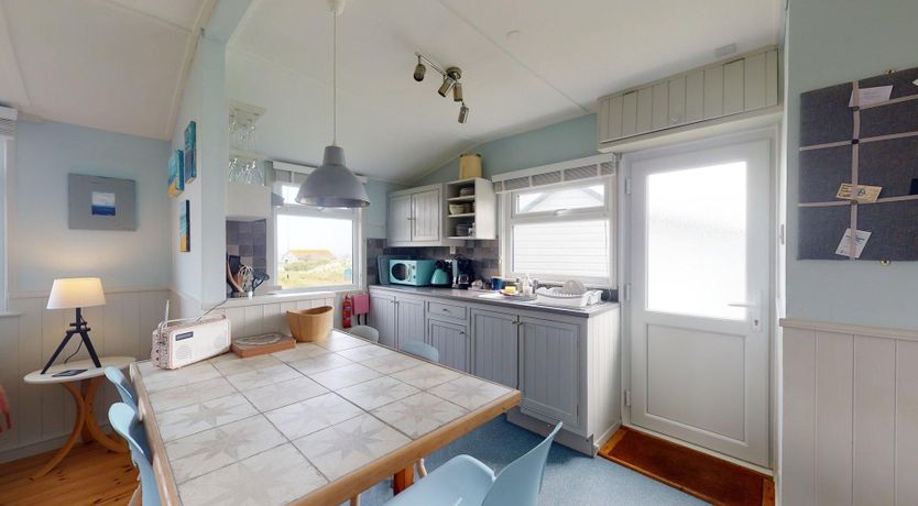 Photo of E23 Porthpean, Riviere Towans