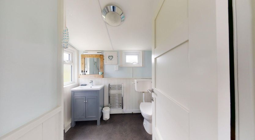 Photo of E23 Porthpean, Riviere Towans