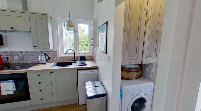 Photo of D04 Hawaiian (D4), Riviere Towans