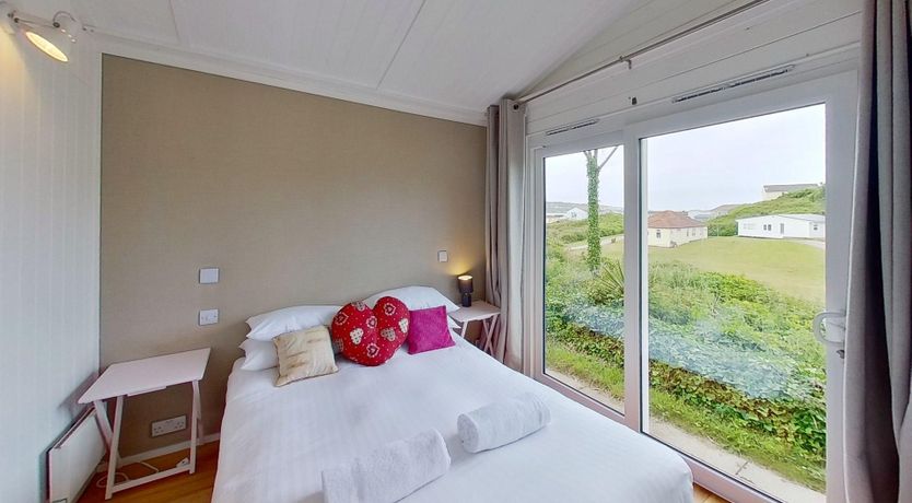 Photo of D04 Hawaiian (D4), Riviere Towans