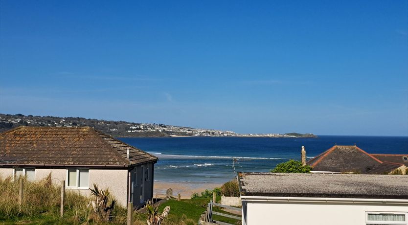 Photo of B52 Oyster, Riviere Towans