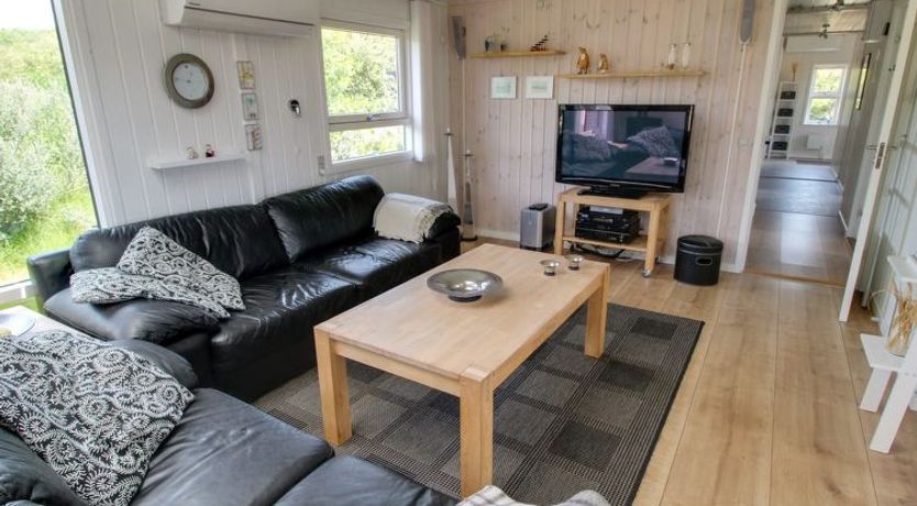 Photo of "Aatos" - 500m from the sea