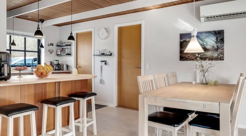 Photo of "Berner" - 30km from the sea