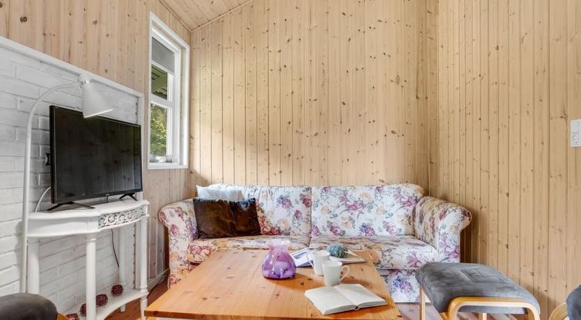 Photo of "Aleth" - 800m from the sea