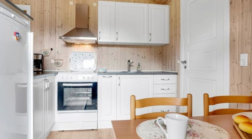 Photo of "Aleth" - 800m from the sea