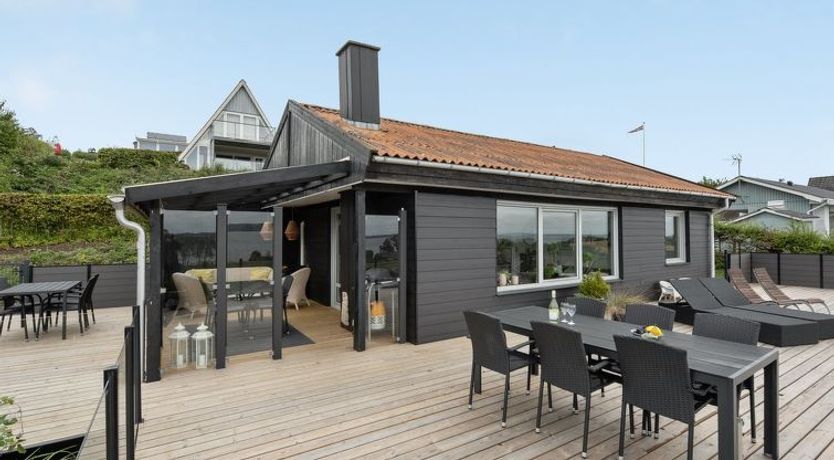 Photo of "Karli" - 330m to the fjord