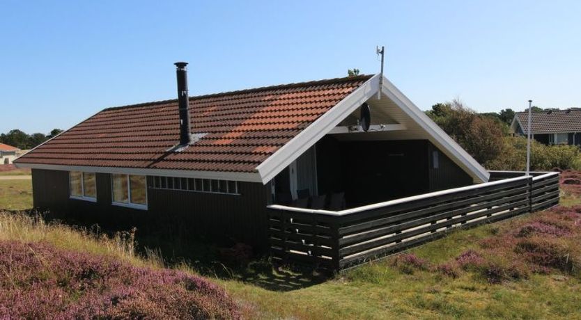 Photo of "Lilja" - 1.5km from the sea