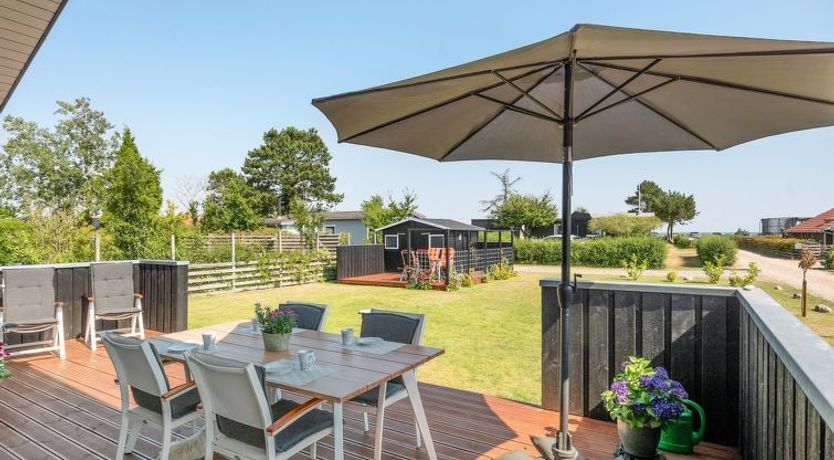 Photo of "Sighfrith" - 150m from the sea