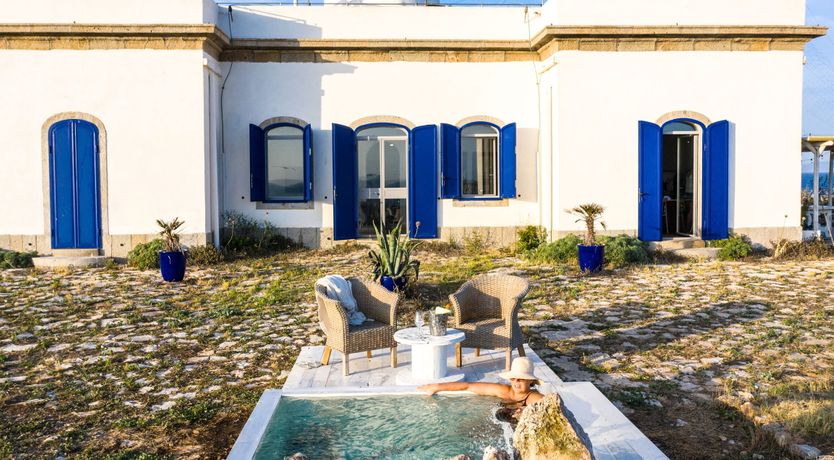 Photo of Lighthouse Island