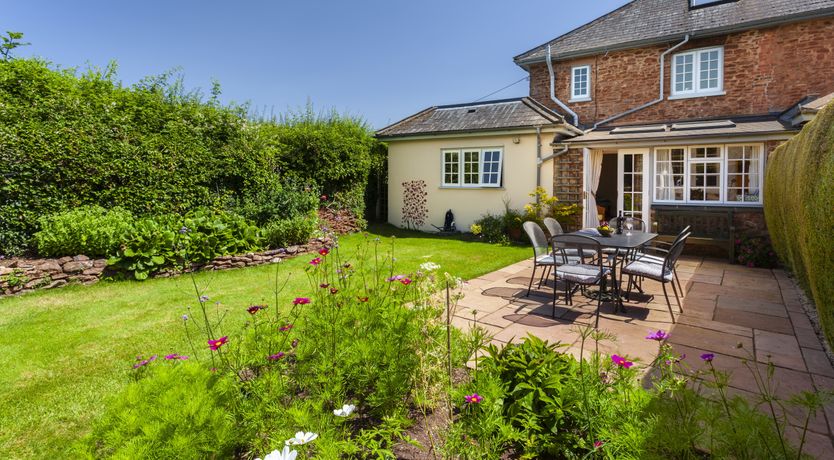 Photo of The Garden Flat at Jacobs Pond, Nr Monksilver