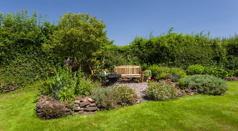 Photo of The Garden Retreat at Jacobs Pond, Nr Monksilver