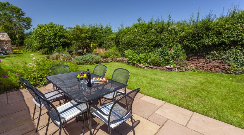 Photo of The Garden Retreat at Jacobs Pond, Nr Monksilver