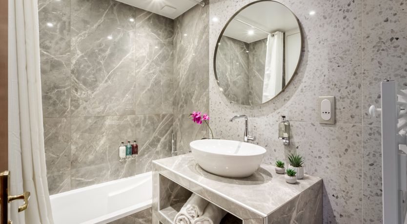 Photo of Date With The Night