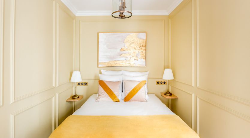 Photo of Date With The Night