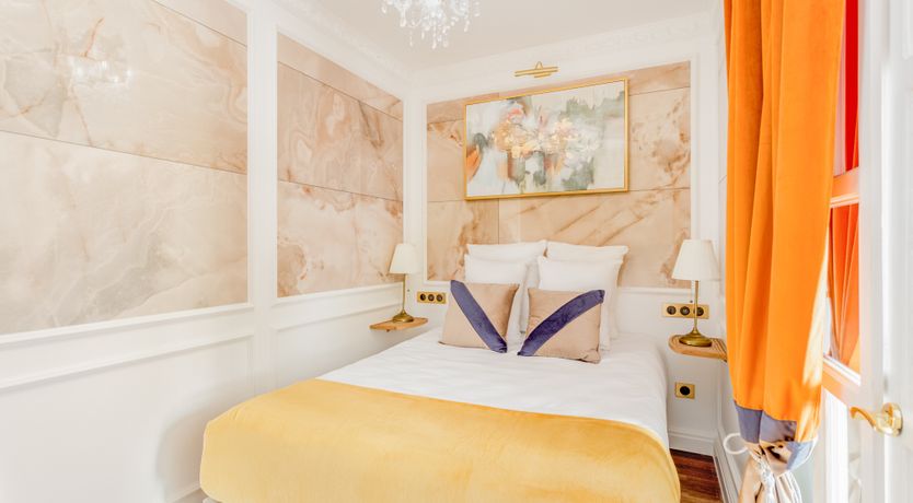 Photo of Date With The Night