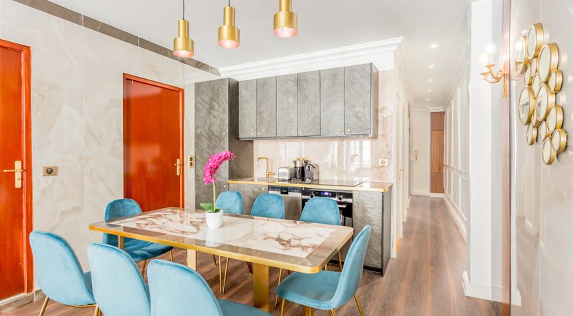 Photo of Date With The Night