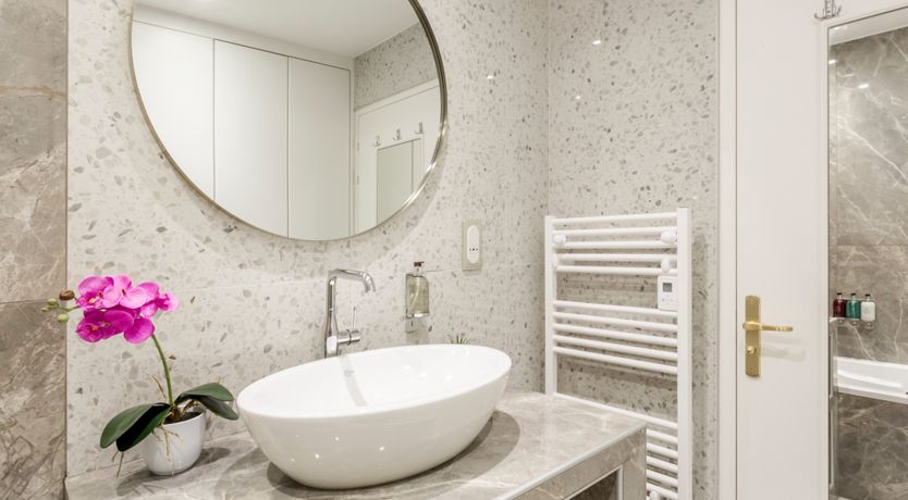 Photo of Date With The Night