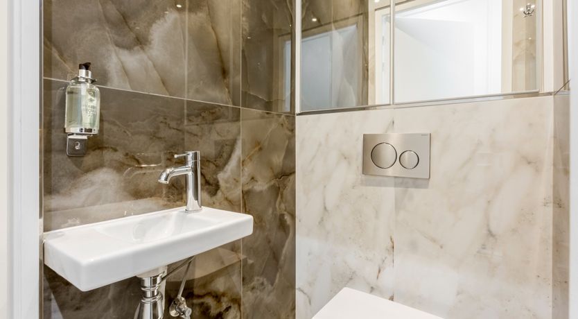 Photo of Date With The Night