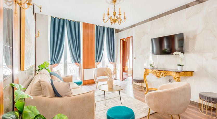 Photo of Date With The Night